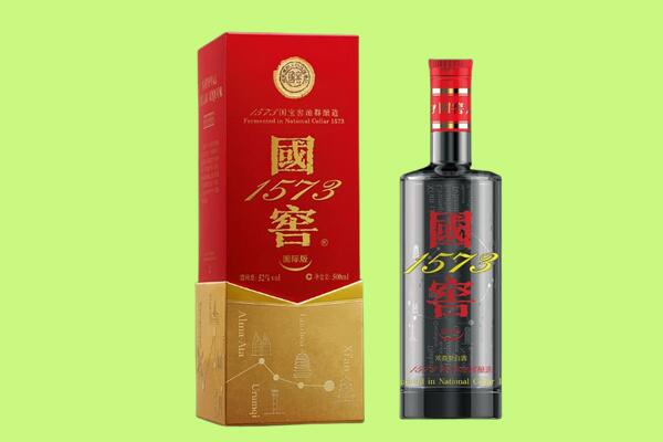 龙华区回收国窖1573.jpg